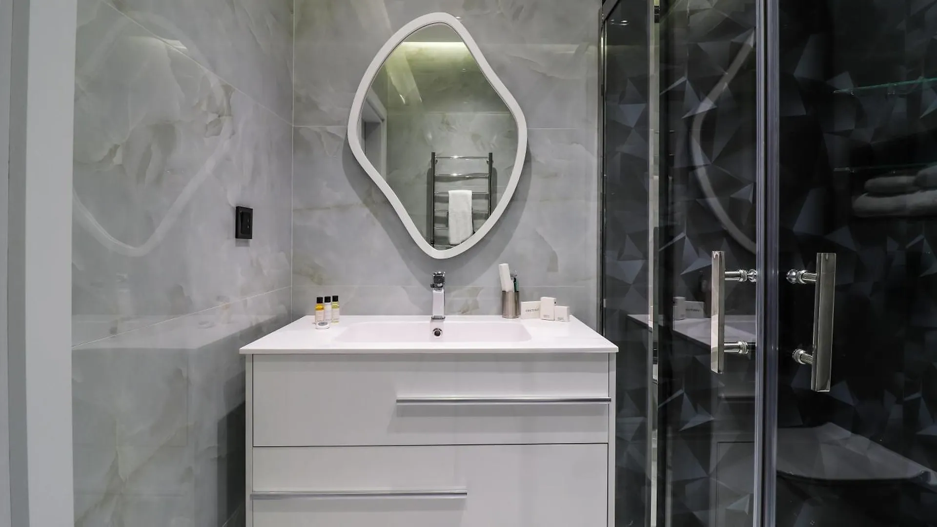 Sea Breeze Park Resident 5-102 Apartment Baku